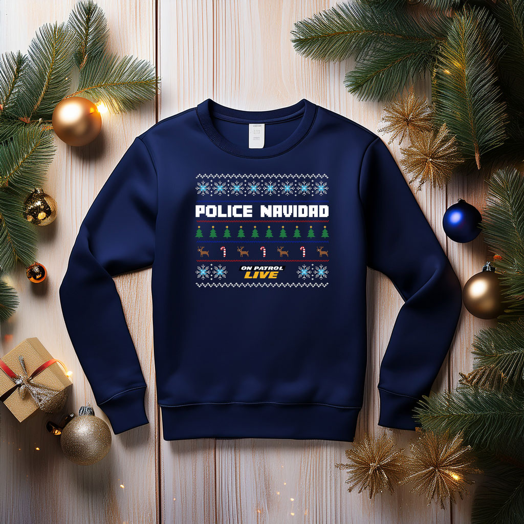 On Patrol Live Police Navidad Santa Clause Hat Fleece Sweatshirt